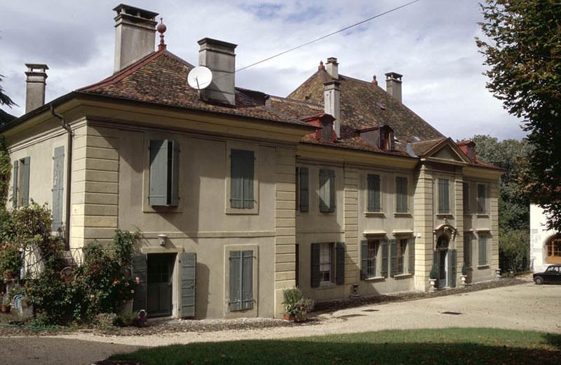 Façade sur cour.