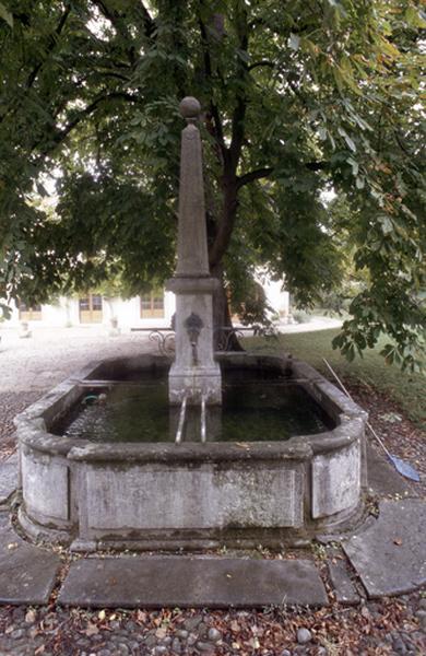 Fontaine.