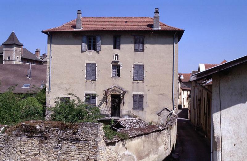 Façade sur cour.