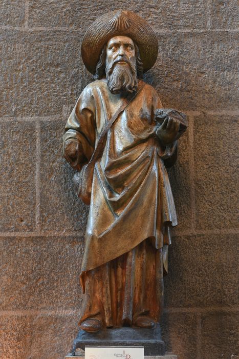 statue : Saint Jacques le Majeur en pied, vue générale - ® Ministère de la Culture (France), Direction Régionale des Affaires Culturelles d’Auvergne-Rhône-Alpes – Tous droits réservés