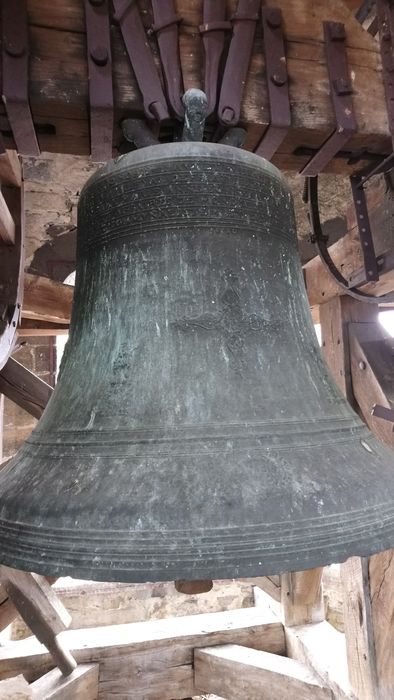 cloche, vue générale - © Ministère de la Culture (France), Direction Régionale des Affaires Culturelles d’Auvergne-Rhône-Alpes – Tous droits réservés