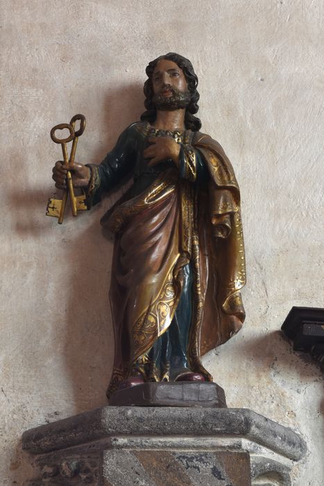 statue : Saint Pierre, vue générale