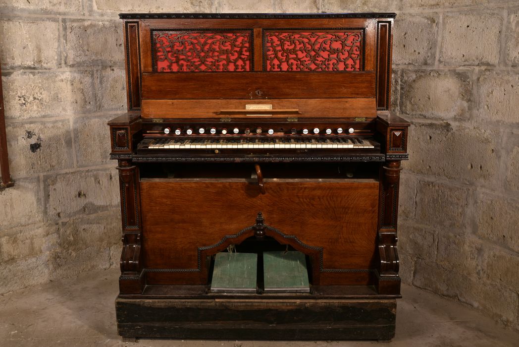 Harmonium