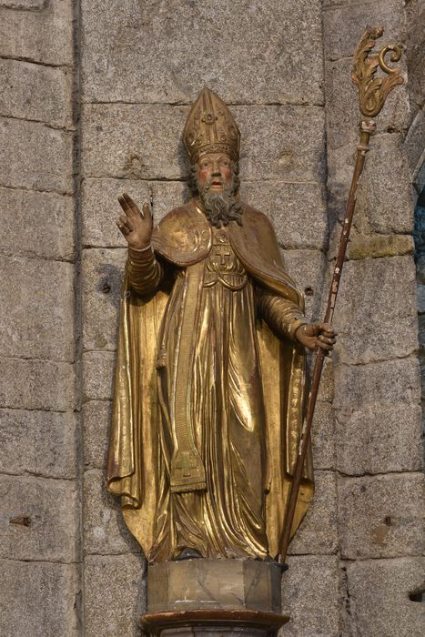 statue : Saint Privat, vue générale