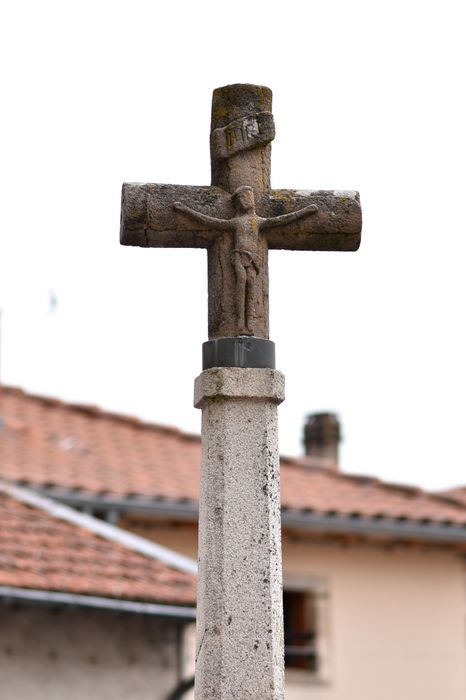 Croix de chemin : Christ, détail