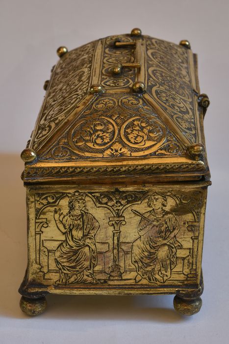 Coffret, vue générale