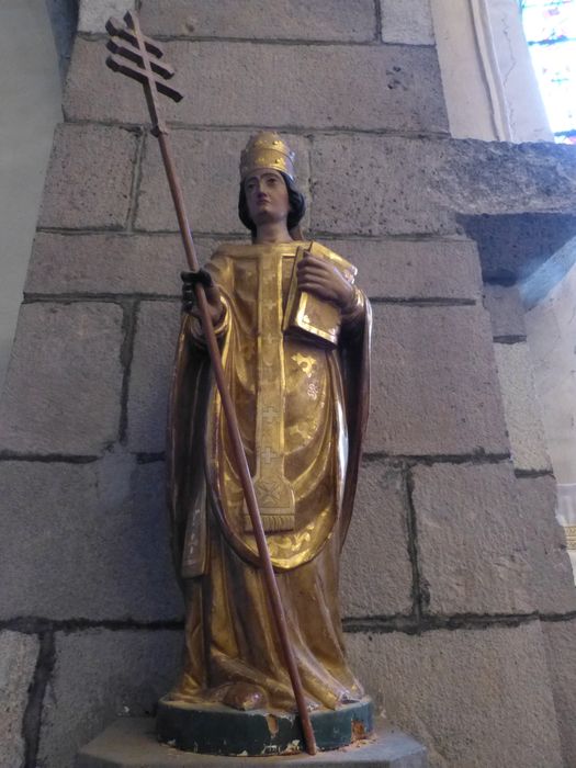 statue : Saint Clément, vue générale