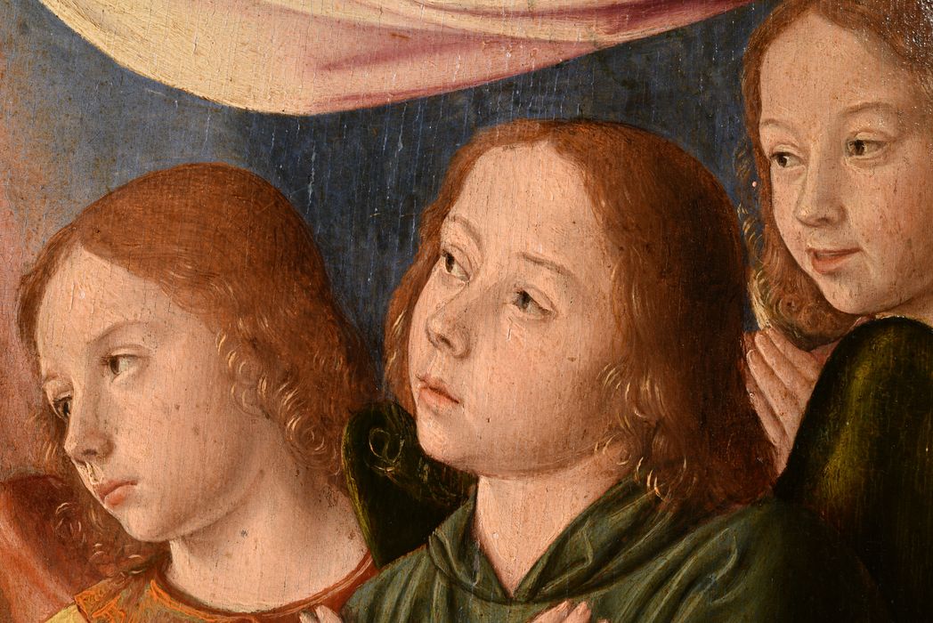 Tableau (triptyque) dit du maître de Moulins : Vierge et l'Enfant entre Pierre II duc de Bourbon et Anne de Beaujeu sa femme (la), détail des anges