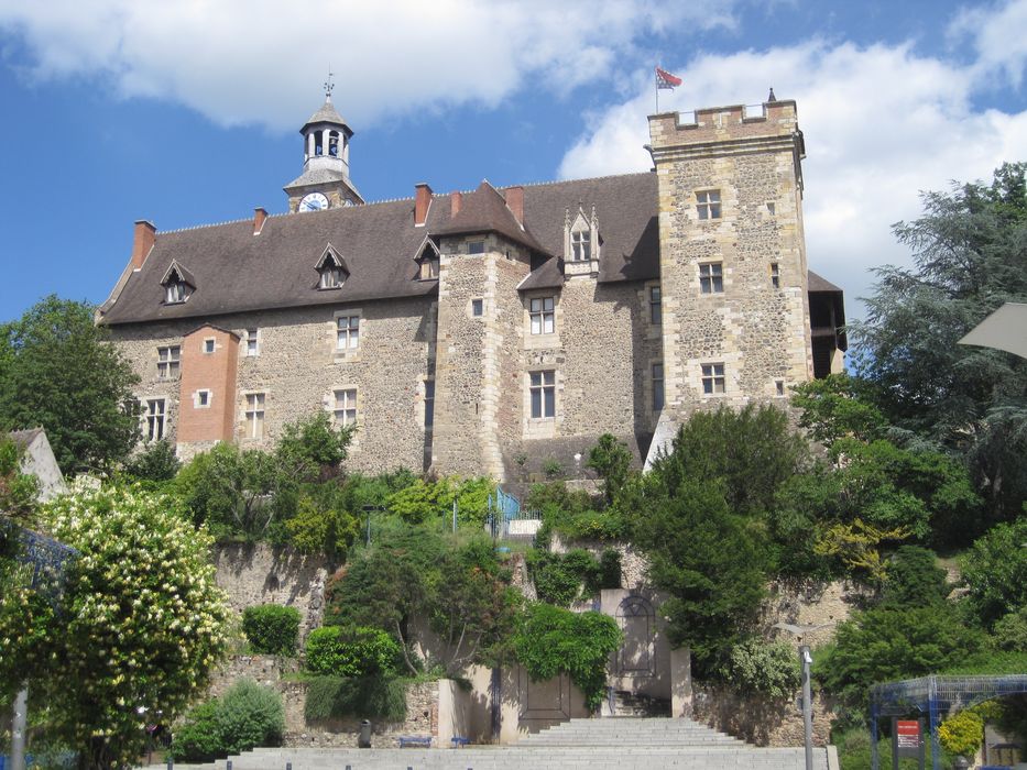 Château des ducs de Bourbon : Ensemble ouest, vue générale