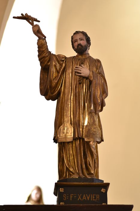 Statue : saint François-Xavier, vue générale