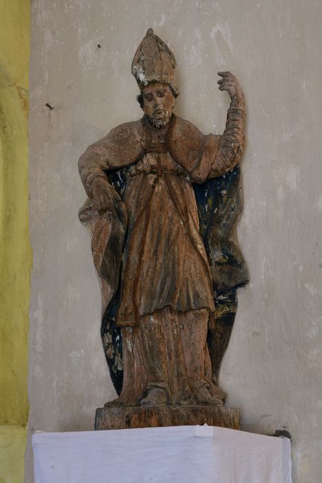 Statue : saint Léger, vue générale