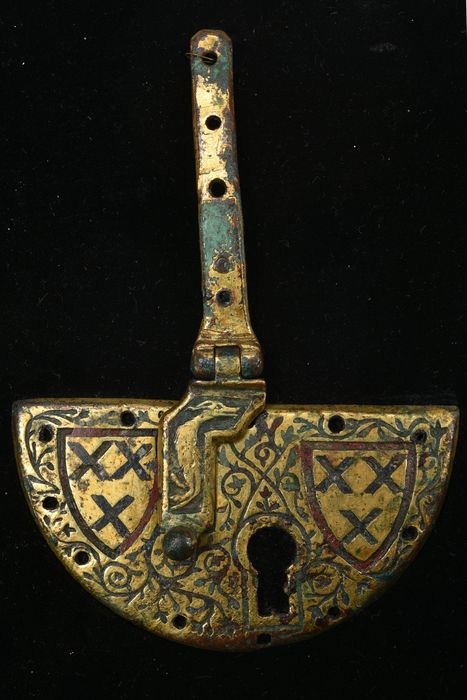 Serrure de châsse à moraillon, vue générale - © Ministère de la Culture (France), Direction Régionale des Affaires Culturelles d’Auvergne-Rhône-Alpes – Tous droits réservés