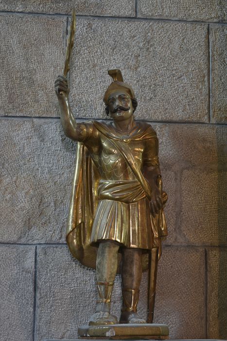 Statue : Saint Julien de Brioude, vue générale