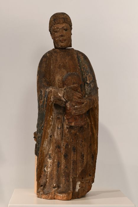 statue : Vierge à l'Enfant - © Ministère de la Culture (France), Direction Régionale des Affaires Culturelles d'Auvergne-Rhône-Alpes – Tous droits réservés 