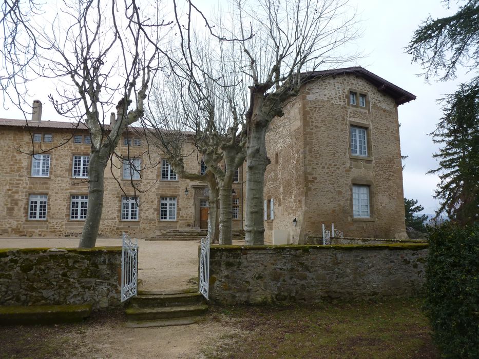 ensemble sud avec l’aile est, vue générale