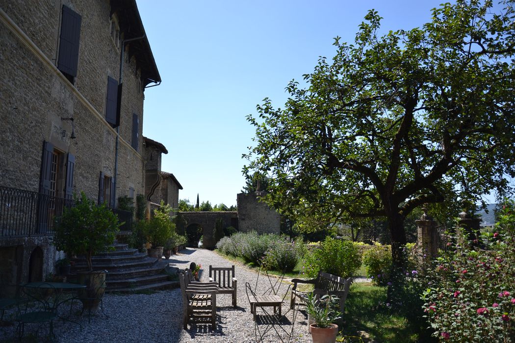 jardin ouest, vue partielle