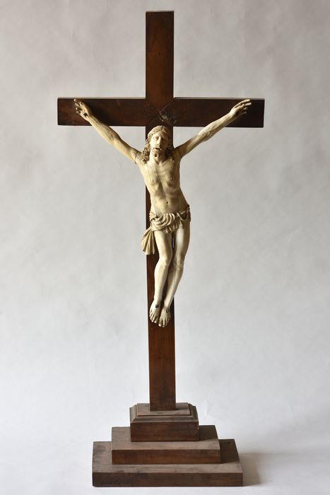 Christ en croix