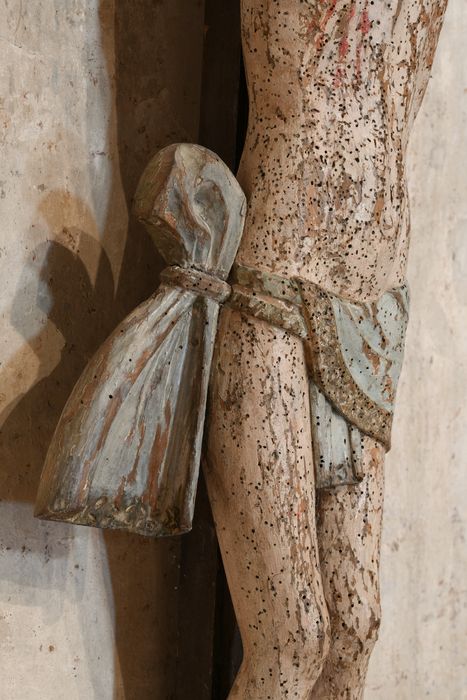 Christ en croix, détail - © Ministère de la Culture (France), Direction Régionale des Affaires Culturelles d'Auvergne-Rhône-Alpes – Tous droits réservés 