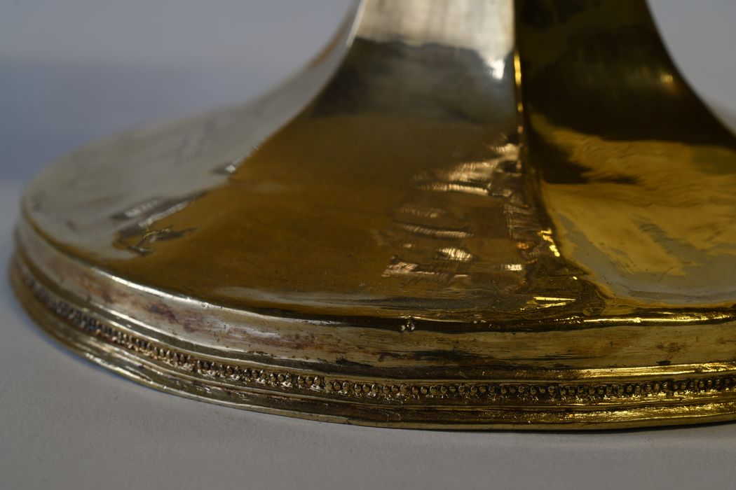 calice, détail du pied