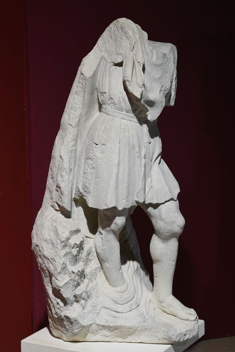statue : saint Christophe - © Ministère de la Culture (France), Direction Régionale des Affaires Culturelles d'Auvergne-Rhône-Alpes – Tous droits réservés