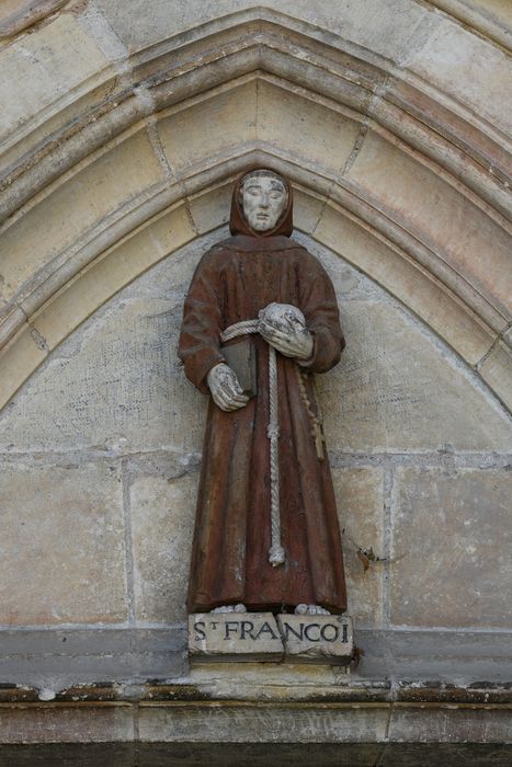 statue : saint François - © Ministère de la Culture (France), Direction Régionale des Affaires Culturelles d'Auvergne-Rhône-Alpes – Tous droits réservés 