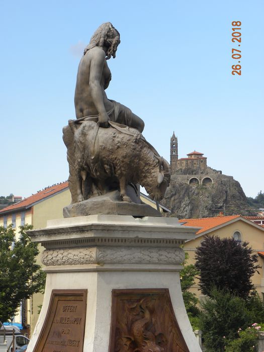 vue partielle de la fontaine