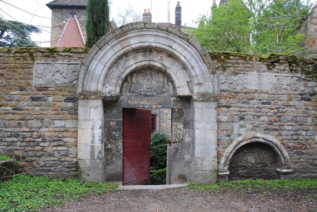 porte de l’ancien réfectoire