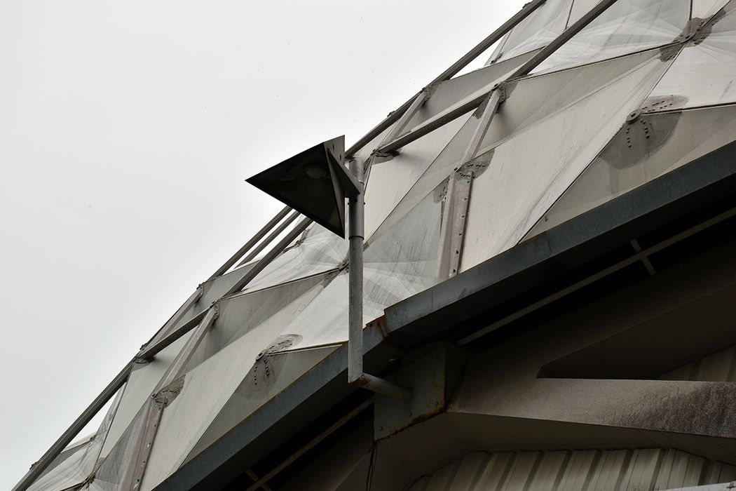détail d’un des éclairages du dôme