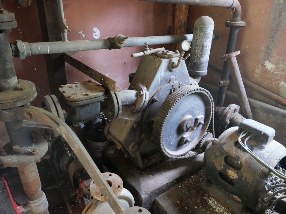 salle des pompes, détail de la machinerie