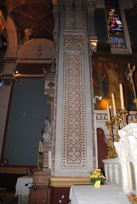 choeur, arc triomphal, détail du décor