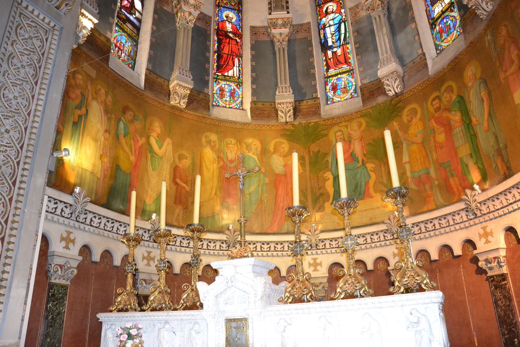 abside, peinture monumentale : Cortège de saints et saintes