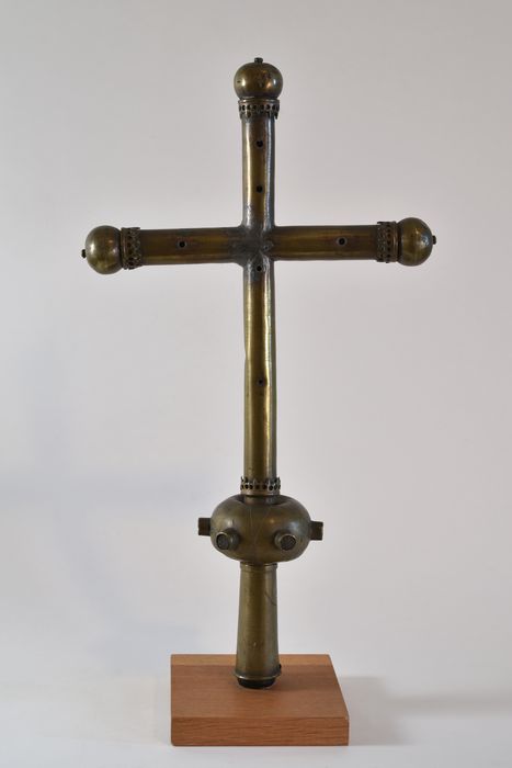 Croix de procession, vue générale