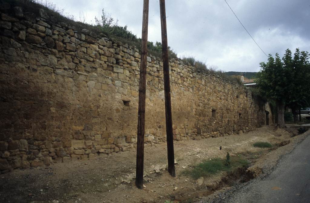 Fortification de la ville : vue des remparts.