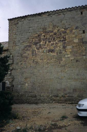 Mur de la nef.