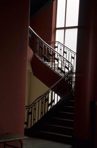 Escalier des galeries.