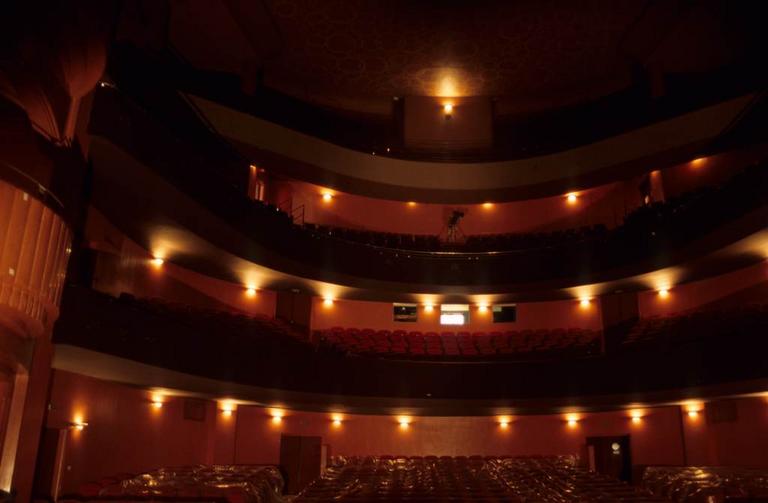 Salle de spectacle.