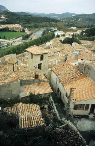 Vue partielle depuis le haut du village.