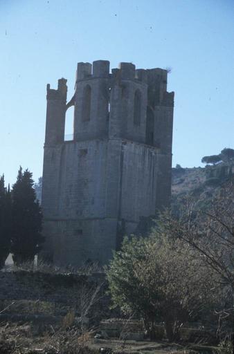 Clocher de l'église abbatiale.