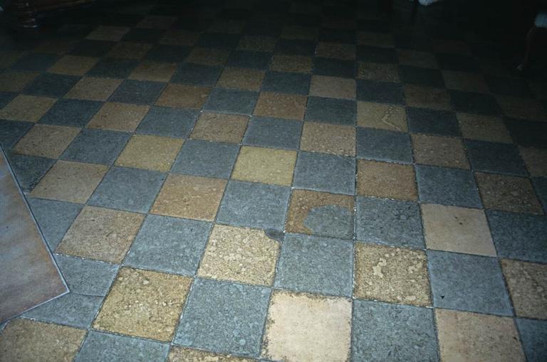 Carreaux de pavement.