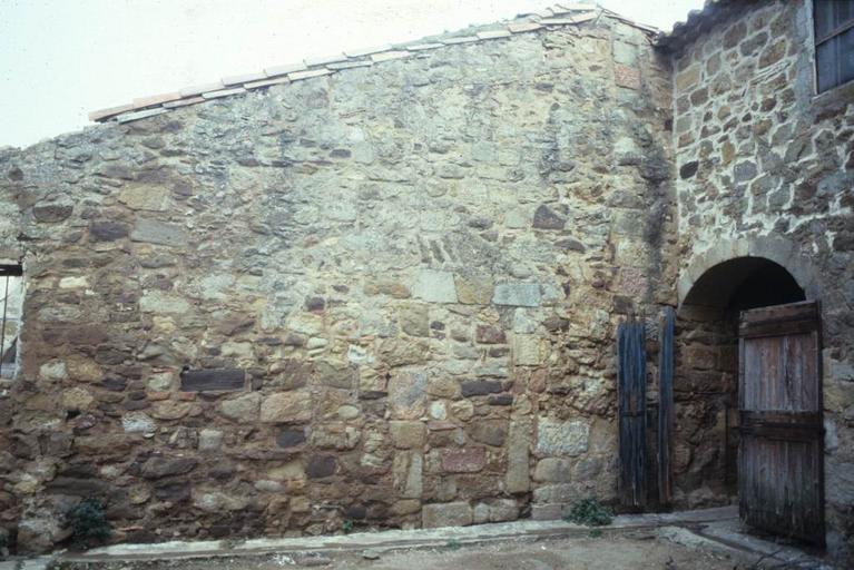 Cour intérieure.