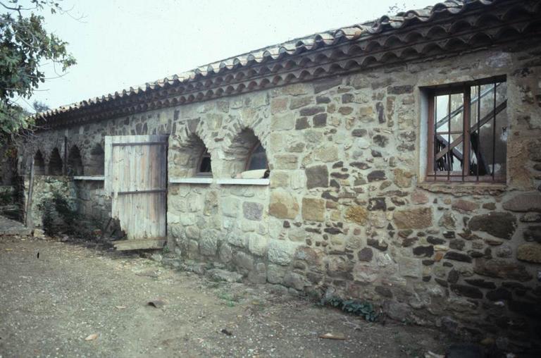 Cour intérieure.