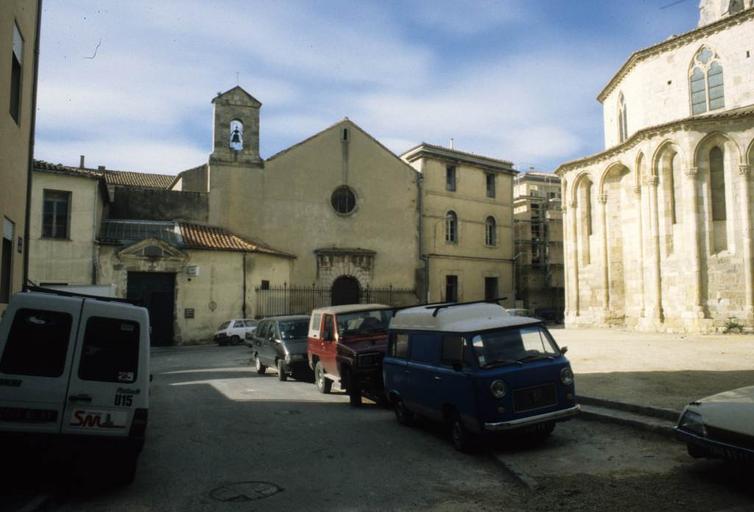 Vue depuis le chevet de l'église Saint-Paul-Serge.