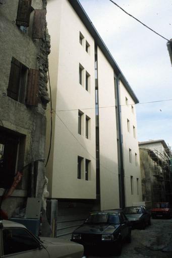 Annexe de l'hôpital. Bâtiments administratifs. Extension.