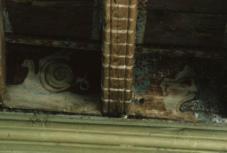 Intérieur. Plafond peint de la grande salle. Panneau.