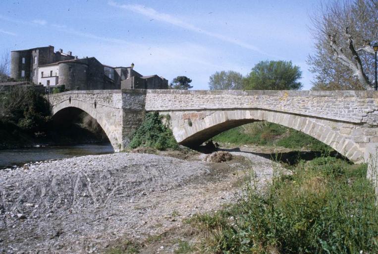 Vue de pont sur l'Argent-Double.