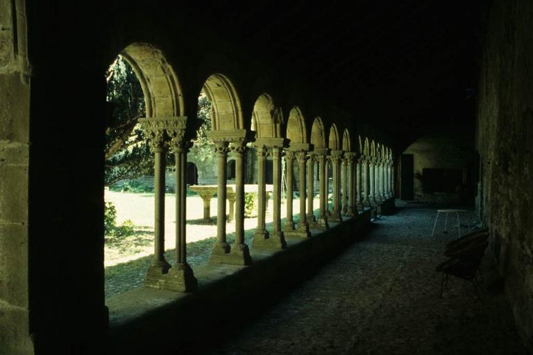 Cloître.