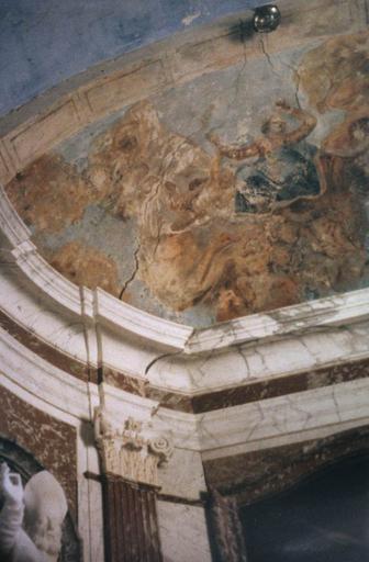 Intérieur. Décor du choeur.