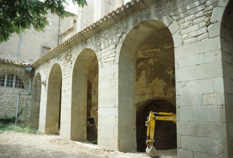 Cloître.