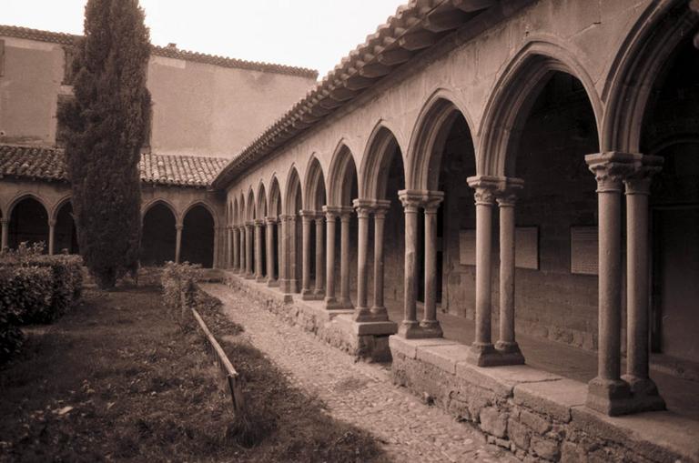 Cloître.