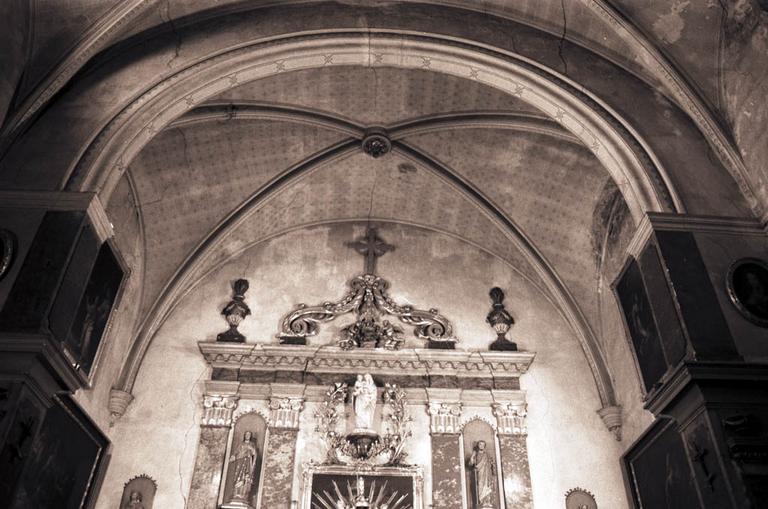 Chapelle ; choeur.